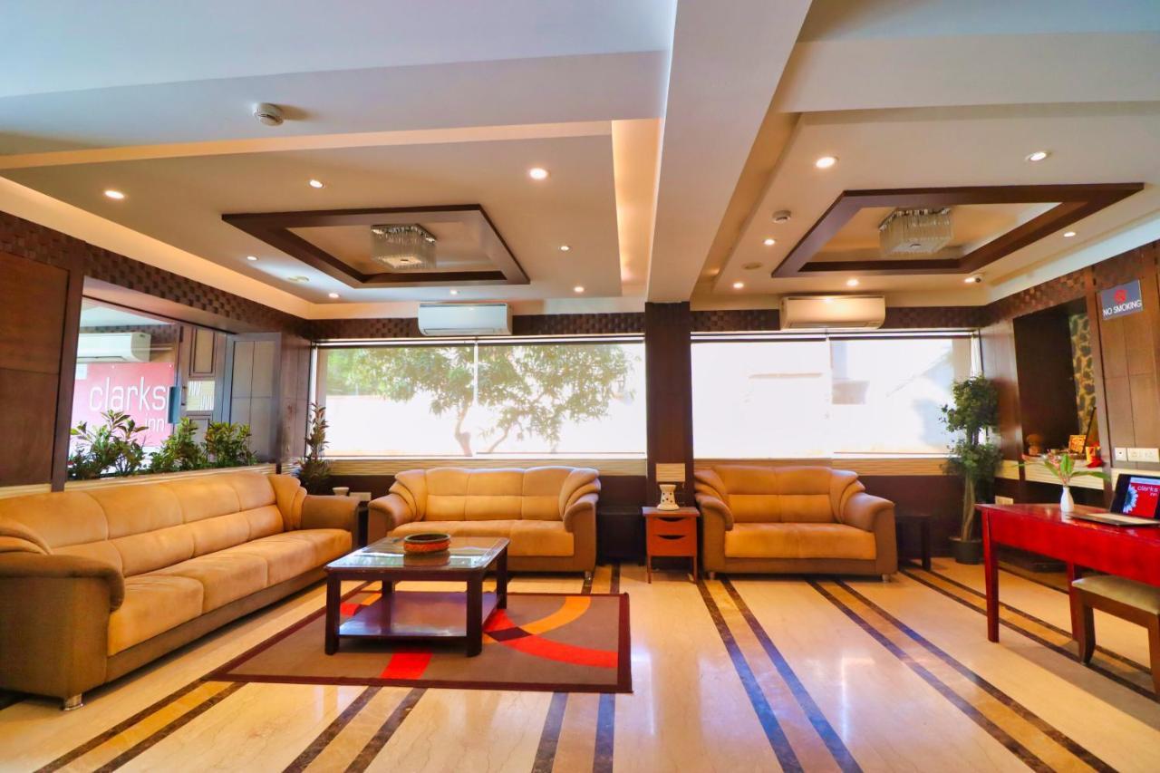 Crestmont Ashapurna Jaipur, Banipark Ξενοδοχείο Εξωτερικό φωτογραφία