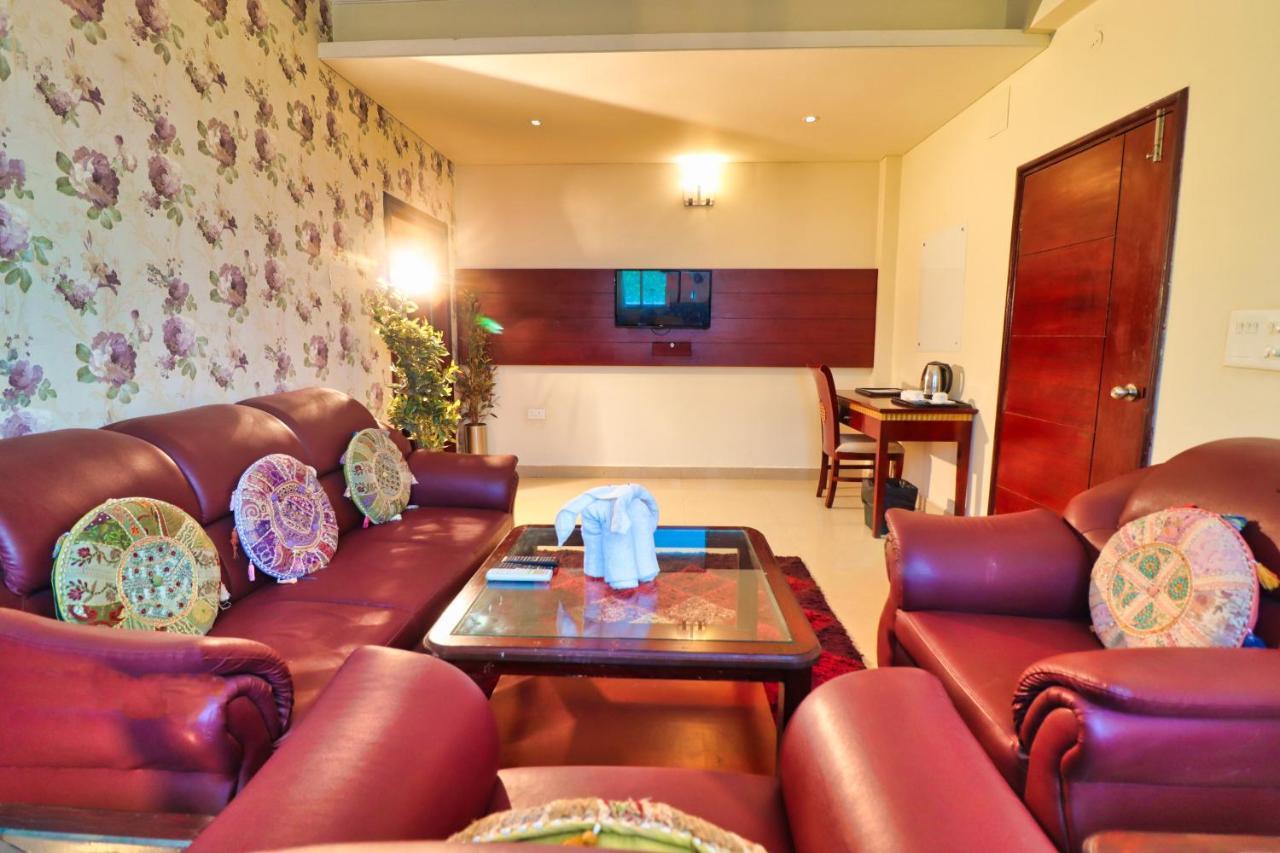 Crestmont Ashapurna Jaipur, Banipark Ξενοδοχείο Εξωτερικό φωτογραφία