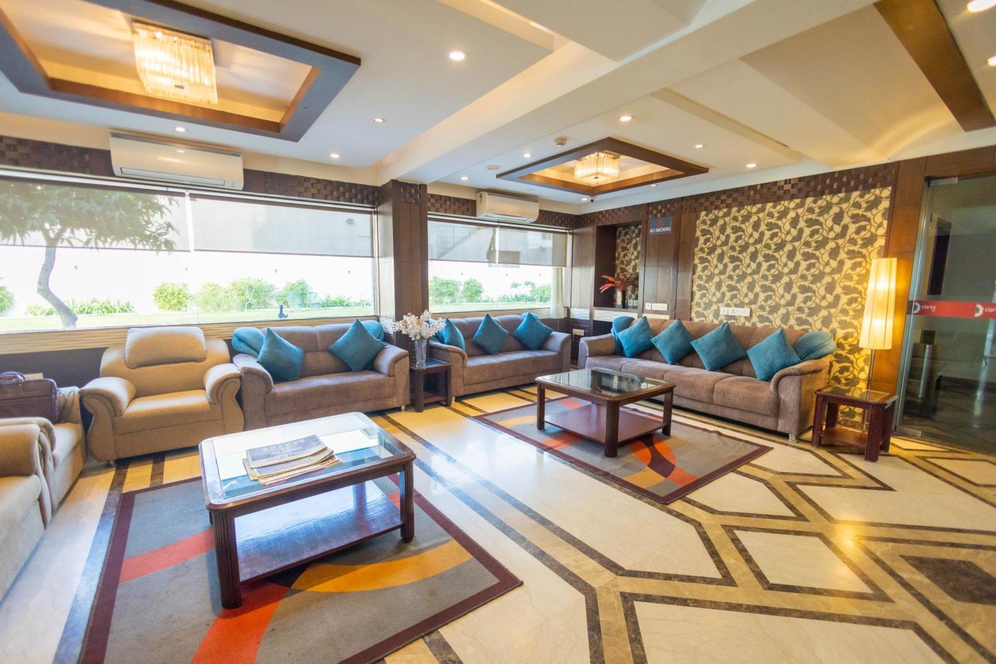 Crestmont Ashapurna Jaipur, Banipark Ξενοδοχείο Εξωτερικό φωτογραφία